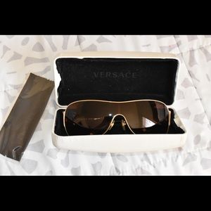Women’s Versace Sunglasses